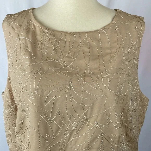 NWT Express Tan Blouse with Metallic Thread and Button Down Back - Size Large - Picture 2 of 14